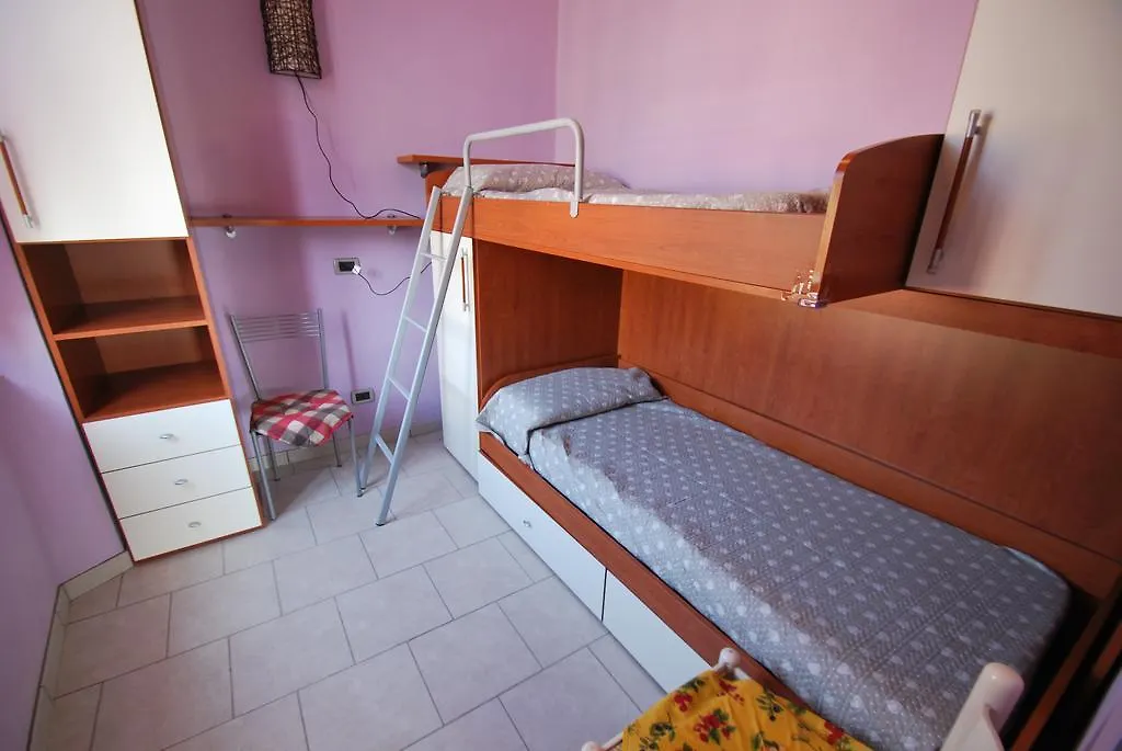 Apartment Appartamento Girasole Marina di Campo